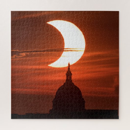 Zonneclipse 2021 legpuzzel (Verticaal)