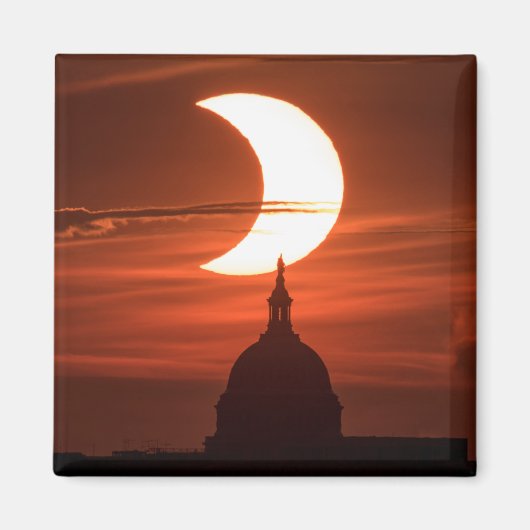 Zonneclipse 2021 magneet (Voorkant)