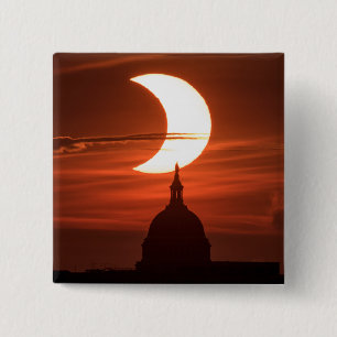 Zonneclipse 2021 vierkante button 5,1 cm