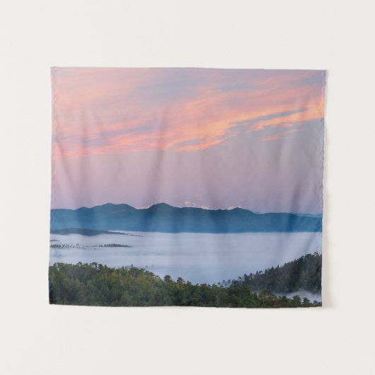 Zonnedagmist in Triglav, Slovenië Wandkleed (Voorkant (horizontaal))