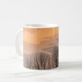 Zonneet met Bare Trees Koffiemok (Voorkant links)