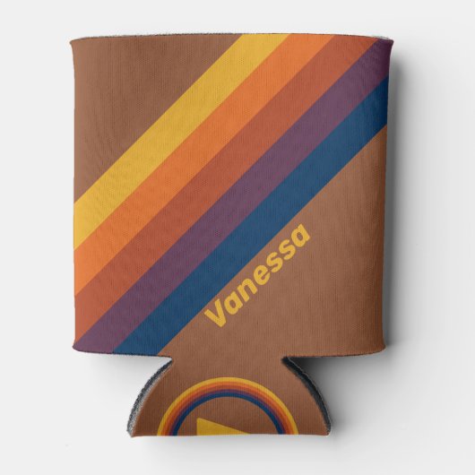 Zonnegebakken klei strepen met naam blikjeskoeler (Voorkant)
