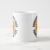 Zonnegelukkig Gezicht GROTE Tekst Aangepaste Reuze Koffiekop (Voorkant)