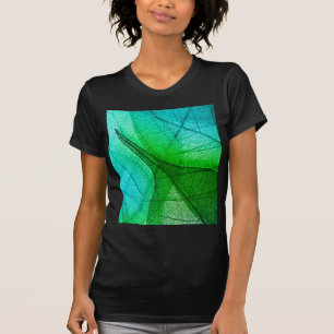 Zonnelichtfiltering door transparante bladeren t-shirt