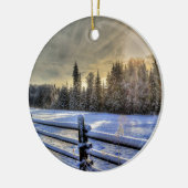 Zonneopje op een winterpasta in sneeuw keramisch ornament (Links)