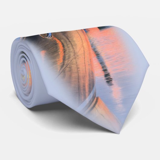 Zonneopkomst bij de Marina Stropdas (Opgerold)