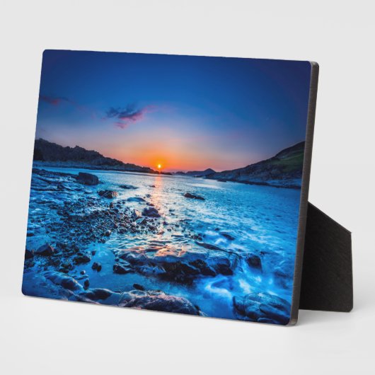 Zonneoploop over de horizon in Seashore op zonsopg Fotoplaat (Zijkant)