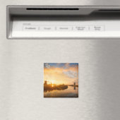 Zonneopstand boven windmolens en een rivier in Ned Magneet (Insitu (Vaatwasser))