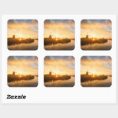 Zonneopstand boven windmolens en een rivier in Ned Vierkante Sticker (Vel)