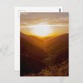 Zonneover berglandschap briefkaart (Voorkant / Achterkant)