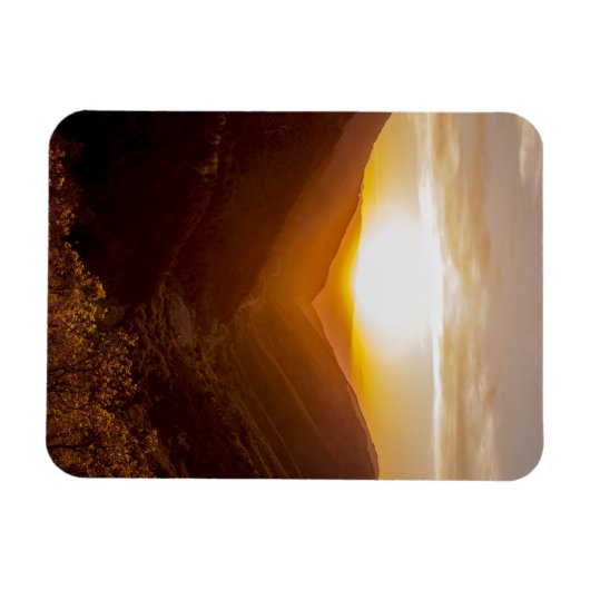 Zonneover berglandschap magneet (Horizontaal)