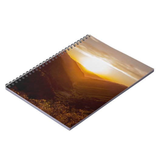 Zonneover berglandschap notitieboek (Linkerzijde)