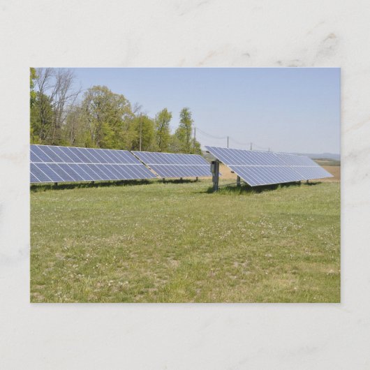 zonnepanelen op de grond briefkaart (Voorkant)