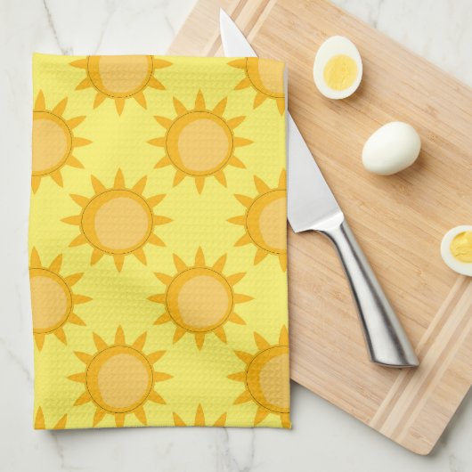 Zonnepatroonontwerp op geel theedoek (Quarter Fold)