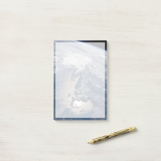 Zonneschijn aan de kust van Massachusetts. Post-it® Notes (Op bureau)