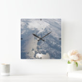 Zonneschijn aan de kust van Massachusetts. Vierkante Klok (Huis)