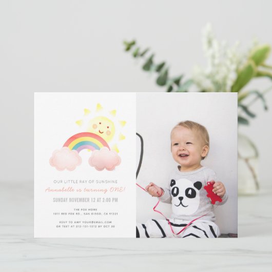 Zonneschijn & Regenboog Meisje 1e foto Verjaardags Kaart (Staand voorkant)