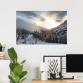 Zonneschilderij in een bedwelmende winteromgeving poster (Thuiskantoor)