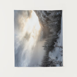 Zonneschilderij in een bedwelmende winteromgeving wandkleed