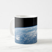 zonnestraal voor de kust van de stille oceaan koffiemok (Voorkant links)