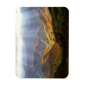 Zonnestralen boven het Shirakami-Sanchi-gebergte Magneet (Verticaal)