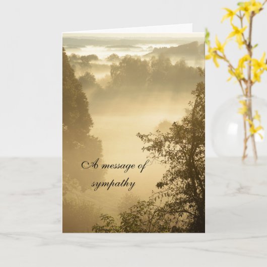 Zonnestralen in een boodschap van landschapssympat kaart (Gele Bloem)