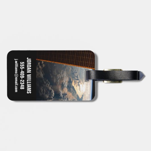 Zonnestralen van Celebes Zee in Zuidoost-Azië Bagagelabel (Achterkant horizontaal)