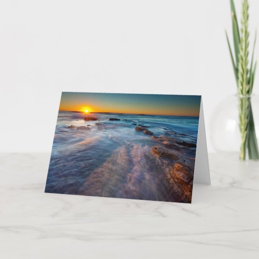 Zonnestralen verlichten de Stille Oceaan Kaart (Voorkant)