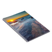 Zonnestralen verlichten de Stille Oceaan Notitieboek (Rechterzijde)