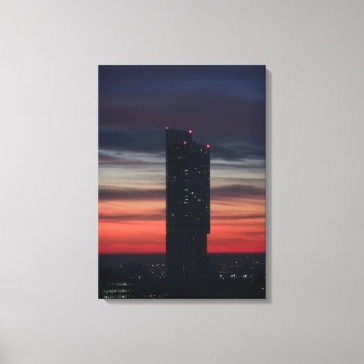 Zonnetijd achter Beetham Tower, Manchester Canvas Afdruk (Voorkant)