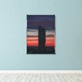 Zonnetijd achter Beetham Tower, Manchester Canvas Afdruk (Insitu (Houten vloer))