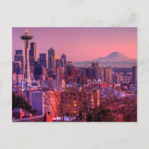 Zonnetijd achter Seattle skyline van Kerry Park. Briefkaart