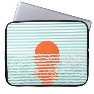Zonnetijd in de oceaan - gestreepte achtergrond. L Laptop Sleeve
