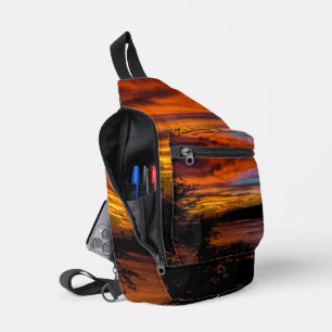 Zonnetijd in Praia, Kaapverdië Sling Bag