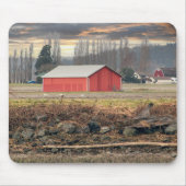 Zonnetijd op de Rode Barn op het Boerderij van Fir Muismat (Voorkant)