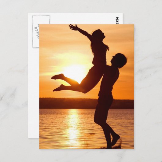 Zonnetijd op het strand met paarse liefde briefkaart (Voorkant / Achterkant)