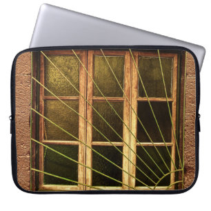 Zonnevierkant raam @ Funchal (Portugal) Laptop Sleeve