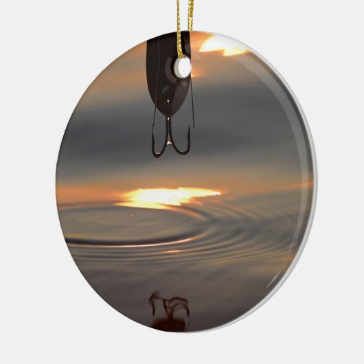 Zonnevrije ruimte boven water keramisch ornament (Links)