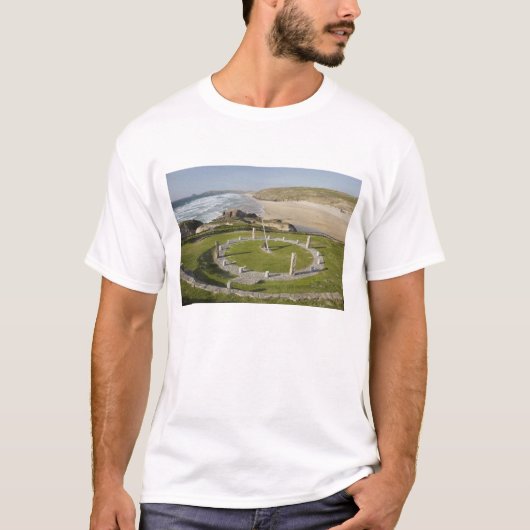 Zonnewijzer en Perran Beach, Perranporth, Cornwall T-shirt (Voorkant)