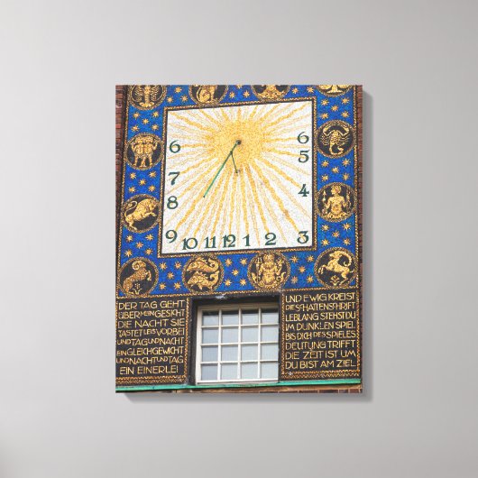 Zonnewijzer op gebouw, Duitsland Canvas Afdruk (Voorkant)
