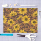 Zonnewortel, wilde zonnebloem in geel en bruin tissuepapier (Craft)