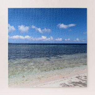 Zonnig Indonesisch strand met zeezicht foto Legpuzzel