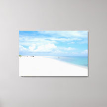 Zonnig strand met wit zand zee landschap reis foto