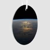 Zonnige stralen van een deels bewolkt zuiden van d ornament (voorkant)