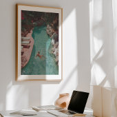 Zonovergoten sereniteit:  ontsnapping aan het zwem poster