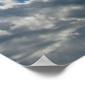 Zonovergoten Wolken Onder Open Lucht Poster (Hoek)