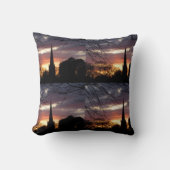 Zonsondergang achter de kerk kussen (Voorkant)