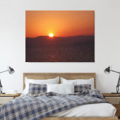 Zonsondergang, Berg en Zee Canvasprint Canvas Afdruk (Insitu (Slaapkamer))