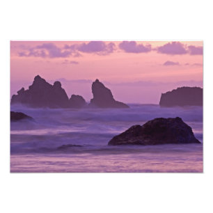 Zonsondergang bij Bandon Beach Sea Stacks. Foto Afdruk