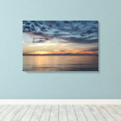 Zonsondergang boven Buzzard's Bay, hemel vol vogel Canvas Afdruk (Insitu (Houten vloer))
